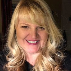 Meet your Posher, Shannon keane